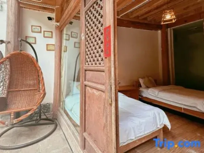Twin Cottage