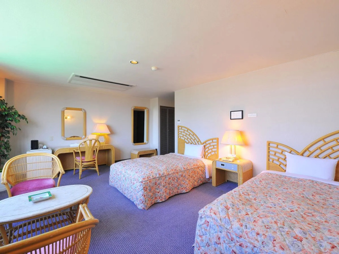 Kyo Ayabe Hotel(京 綾部ホテル)