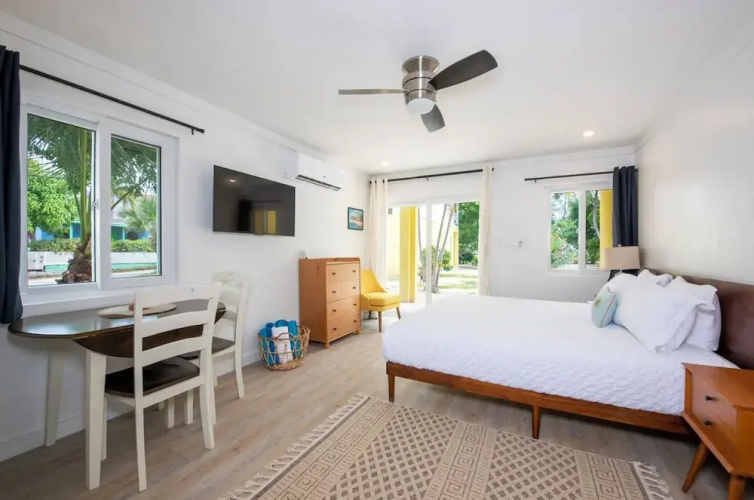 Laughing Bird Suites