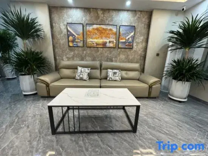 Xinyu Business Hotel