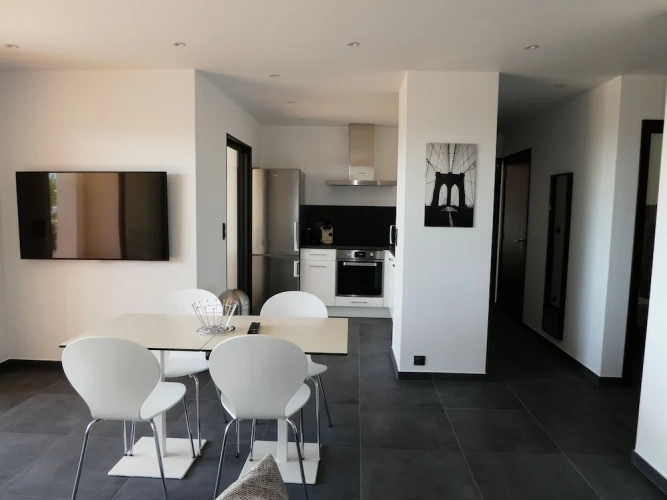 1 Bedroom Superior Apartment