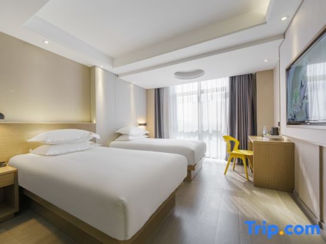 Luxury Double room with city view