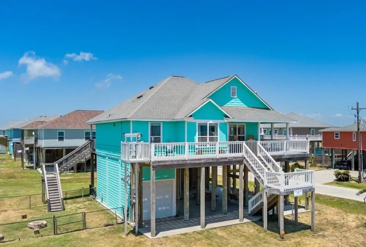 3 Bedrooms Cottage