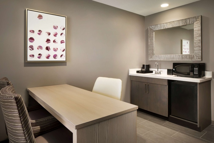 Embassy Suites by Hilton Charlotte Uptown photo 31