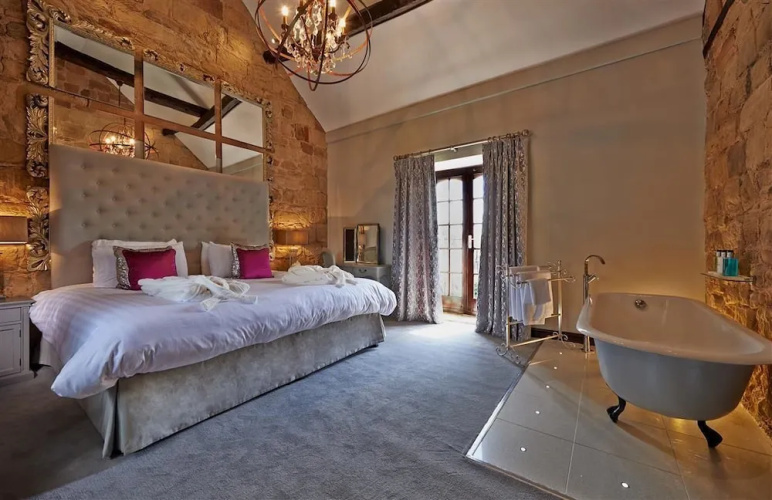 Horsley Lodge Hotel