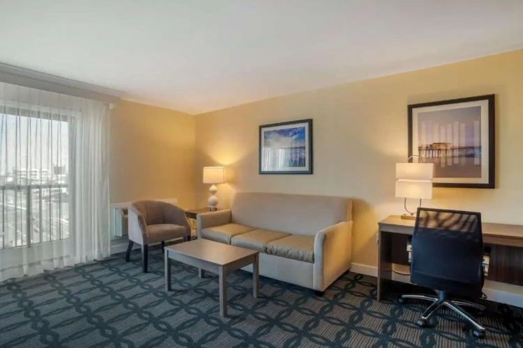 Standard room with balcony