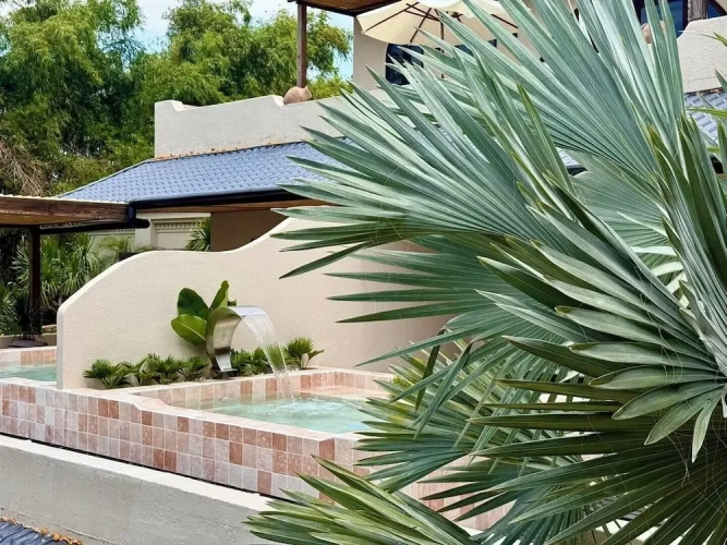 Luxury Double room with pool view