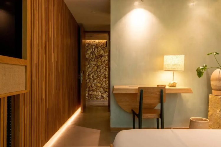Hotel 23