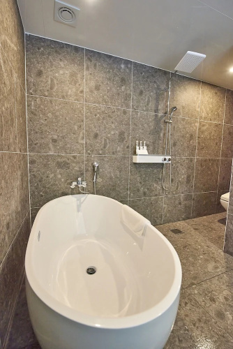 Bonathree Hotel