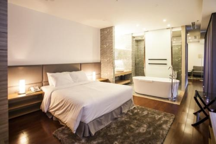 Charm Suite Residence SaigonOver view