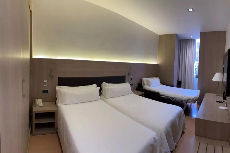 Hotel Lleo photo 7