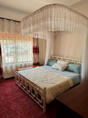 Makanga Hill Suites
