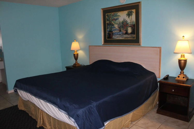Golden Orchid Inn
