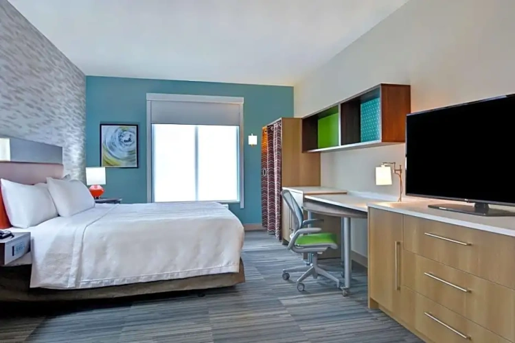 Hearing Accessible Double Studio Suite