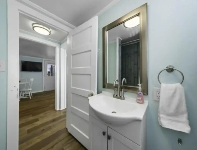 2 Bedrooms Villa