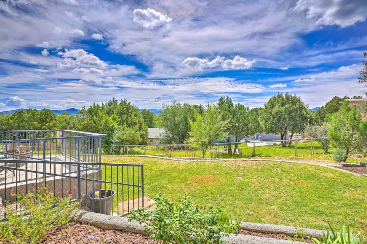 Peaceful Prescott Studio w/ Mountain Views!