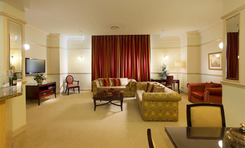 Royal Albert Hotel