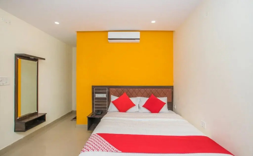 OYO 15632 Mathru Enterprises