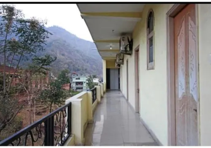 River Side Hotel with Gangaotri View