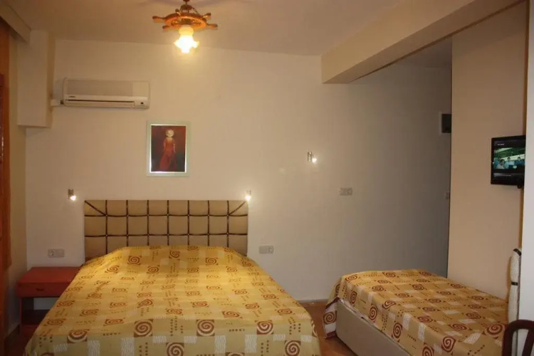 Sevil Hotel