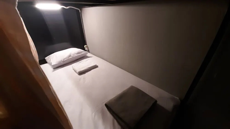 Bed Box Bali