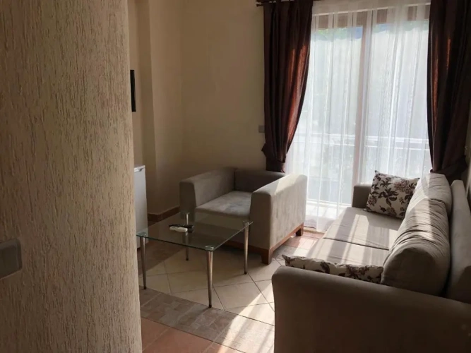 Suite with pool view