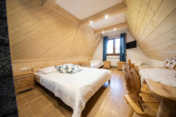 Superior Quadruple room