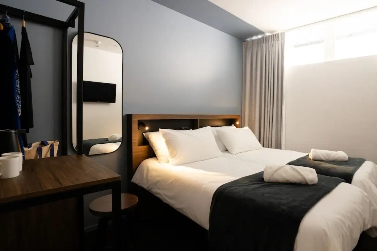 Twin room