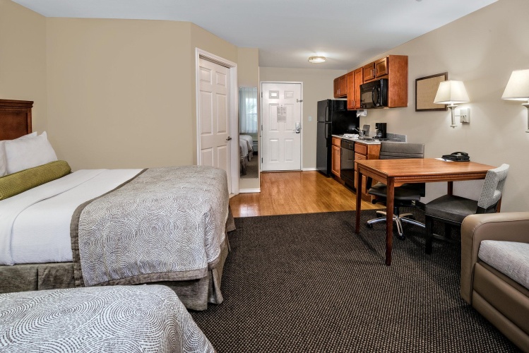 Quadruple Suite