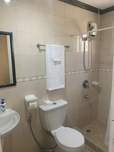 NOONANS Apartelle