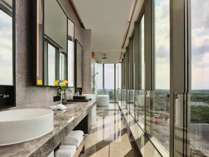 Crowne Plaza Qidong by IHG