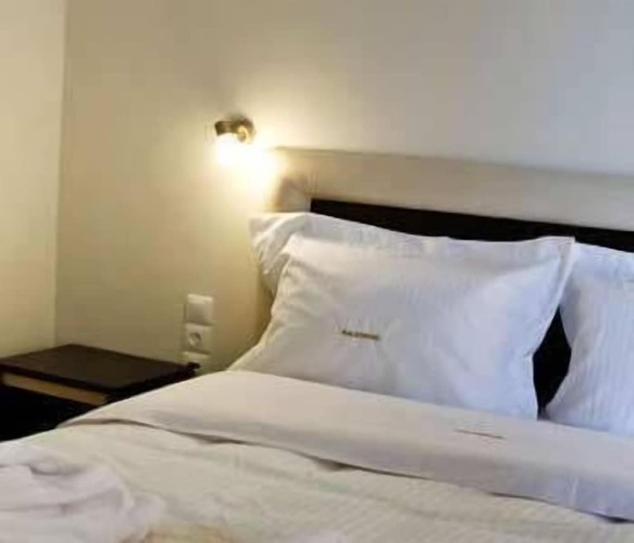 RG Status Hotel