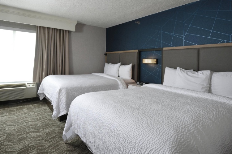 Quadruple Suite
