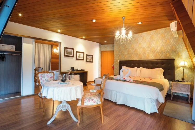 Premium Double room with balcony