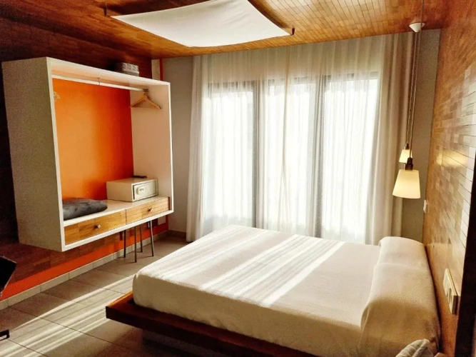 Economy Studio