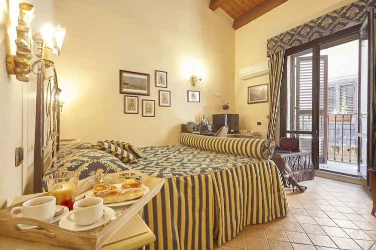 Deluxe Double room with balcony