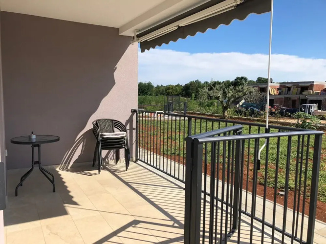Family Apartment House Lucija With Pool