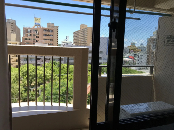 Weekly Harborview Mansion - Main Building
