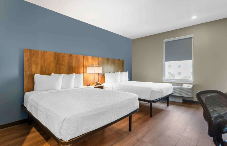 Quadruple Suite