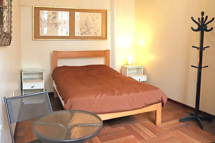1900 Hostel