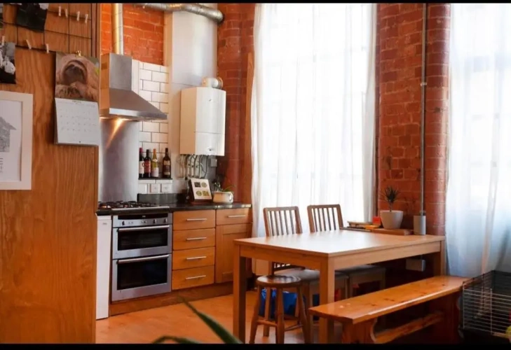 2 Bedrooms Apartment