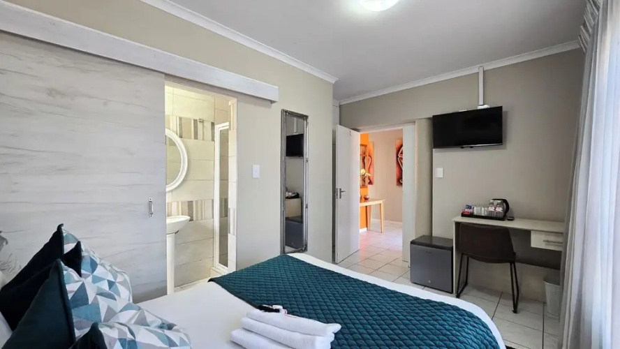 Sunset Events and Accommodation