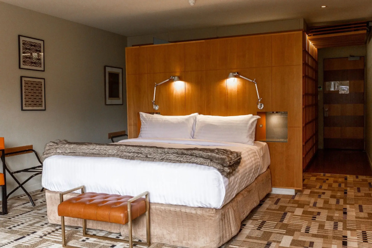 Islington Hotel