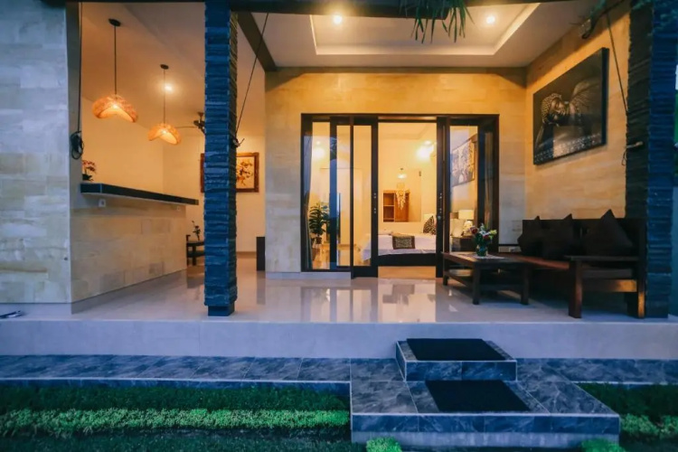 Puri Arta Villa