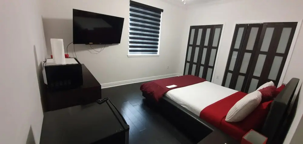 Modern Cabin 1