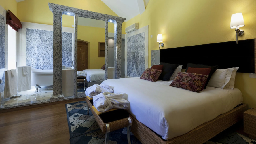 Sintra Marmòris Palace