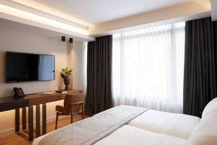 Teight Comfort Double room
