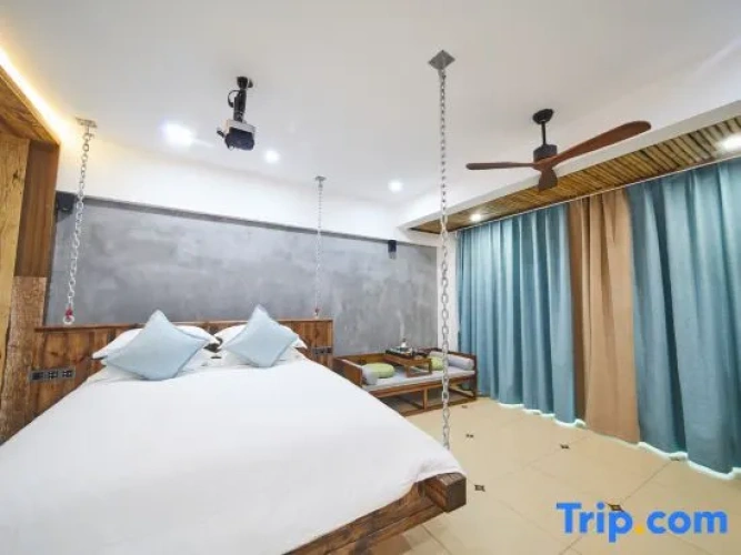 Bed in Dorm (female dorm)
