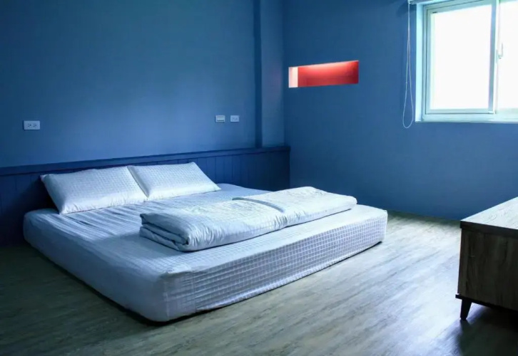 Freezone hostel