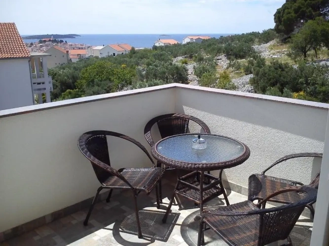 Apartment with balcony